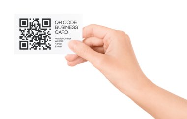 QR Kod iş kartı gösteren el