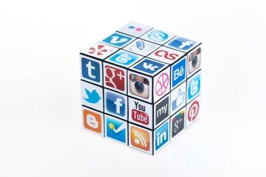 Sosyal medya Rubick küpü