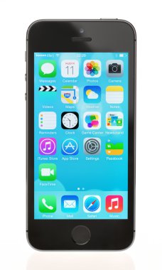 Yepyeni Apple iphone 5'ler