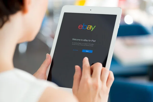 Aplicación EBay en Apple iPad Air — Foto de Stock