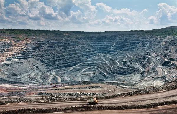 Povrchové důl — Stock fotografie