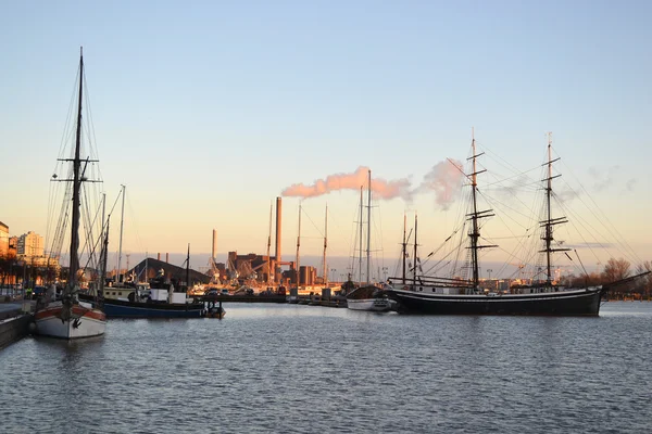 Embankment en Helsinki, Finlandia — Foto de Stock