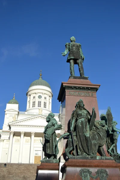 俄国沙皇亚历山大二世，赫尔辛基的雕像 — 图库照片