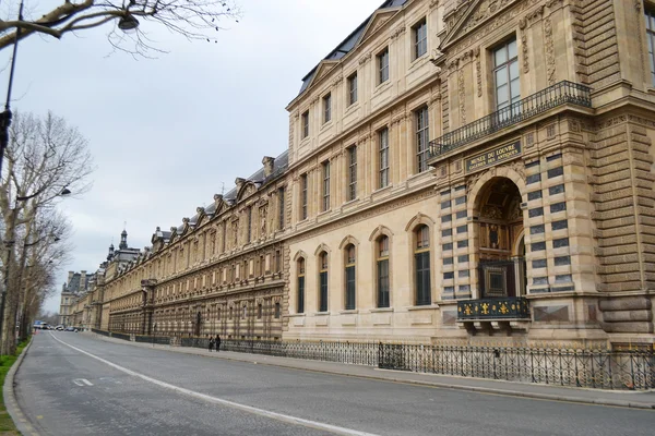 Museu do Louvre em Paris — Fotografia de Stock