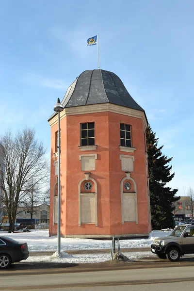 Vlajka věž ve městě hamina — Stock fotografie