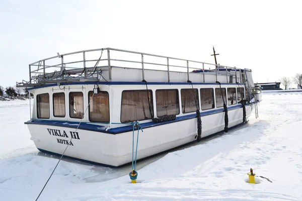 Yacht a Kotka in inverno — Foto Stock