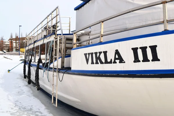 Jachta v kotka v zimě — Stock fotografie