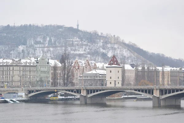 Vista sul fiume Moldava a Praga — Foto Stock