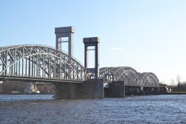 Finlandiya demiryolu Köprüsü güneşli bir gün