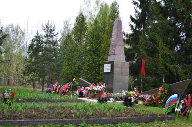 sinyavino yükseklikleri üzerinde Savaş Anıtı