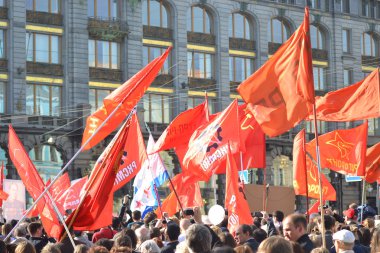 zafer günü komünist gösteri