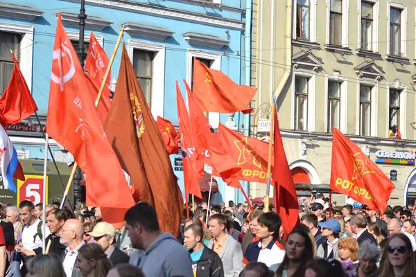 Комуністична демонстрація на день перемоги — стокове фото