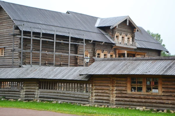 Starożytna budowla drewniana — Zdjęcie stockowe