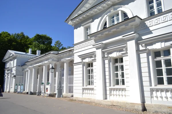 Стабильный дом на острове Елагин в Санкт-Петербурге — стоковое фото