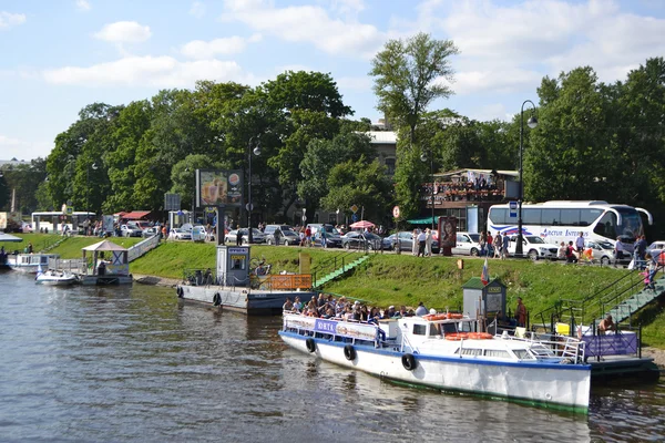 Embankment nel centro di San Pietroburgo — Foto Stock