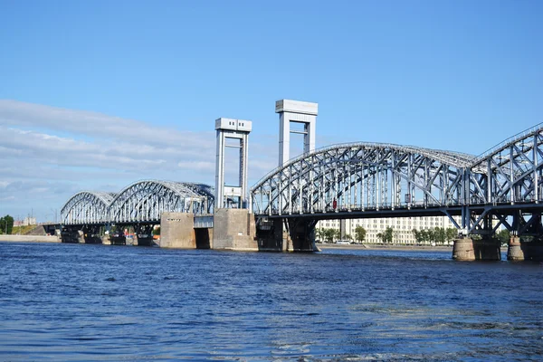 Finland järnvägsbron på solig dag — Stockfoto