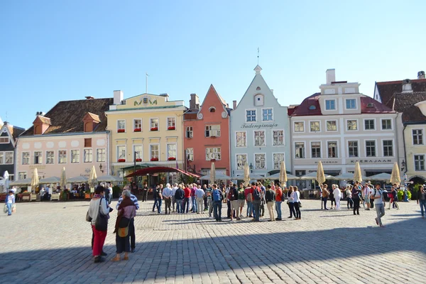 Rua na cidade velha em Tallinn — Fotografia de Stock