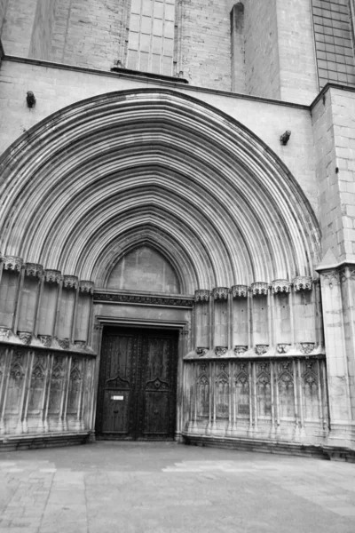 A entrada da catedral em Girona . — Fotografia de Stock