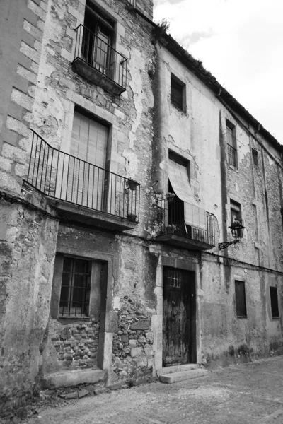 Hus i de medeltida kvarteren i girona — Stockfoto