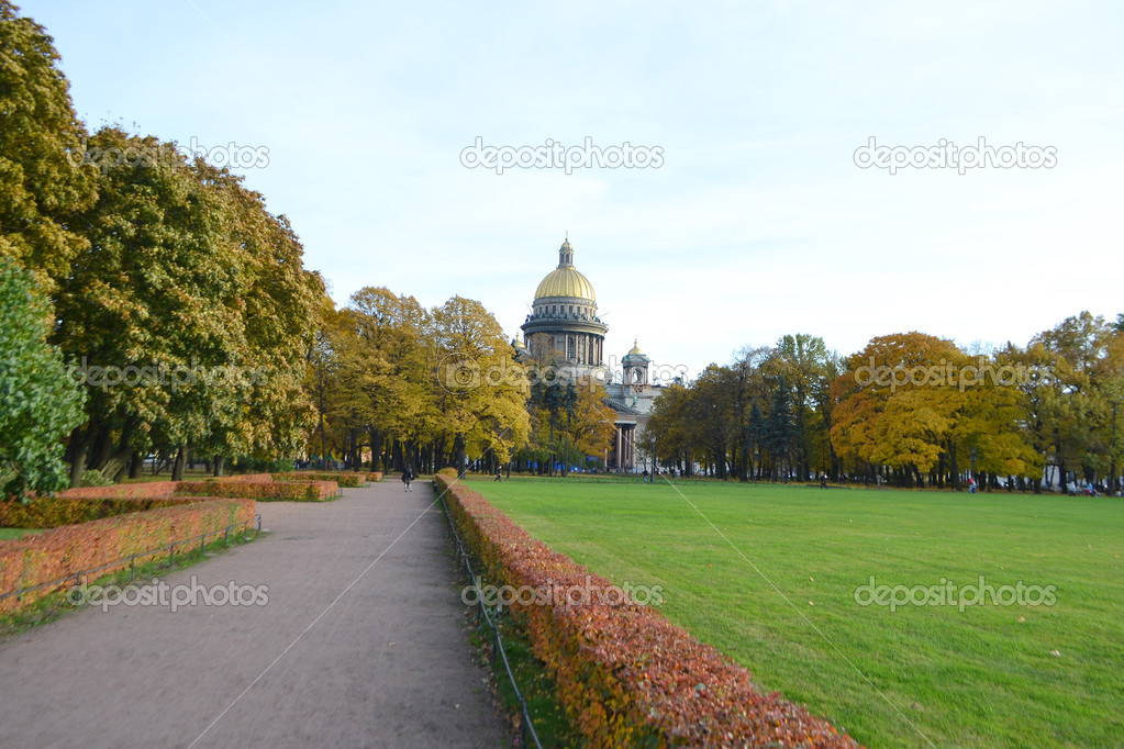 Park about St Isaacs cathedral in autumn day