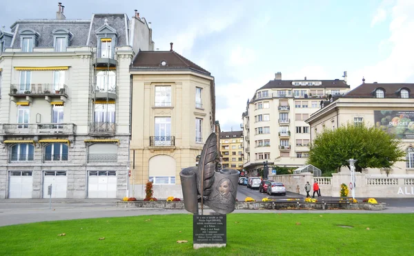 Monument voor Nikolaj gogol in vevey — Stockfoto