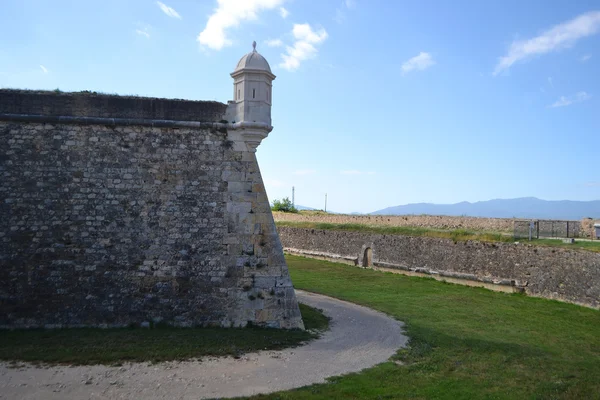 Sant ferran kasteel in figueres — Stockfoto