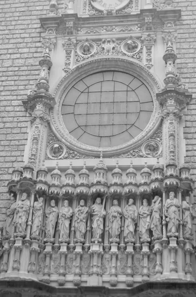 Catedral em Monestir de Montserrat . — Fotografia de Stock