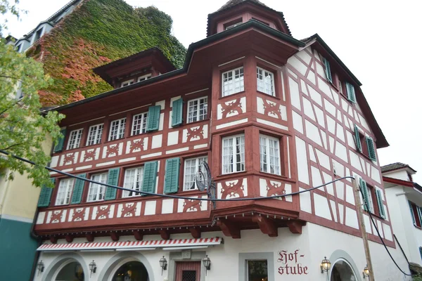 在卢塞恩，瑞士的旧楼. — 图库照片