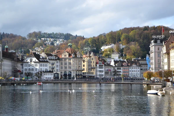 Embankment in Luzern, Zwitserland. — Stockfoto