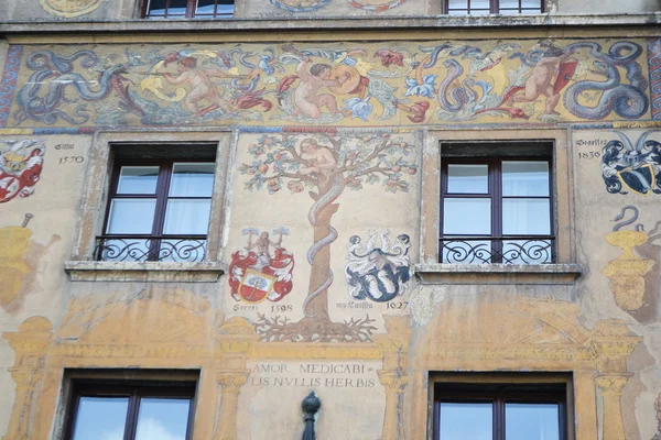 Old building in Lucerne, Switzerland. — Stock Photo, Image