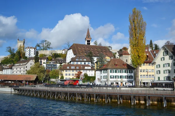 Embankment en Lucerna, Suiza . — Foto de Stock