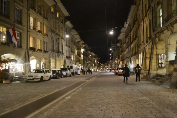 Street in center of Bern at night — Stock Photo, Image