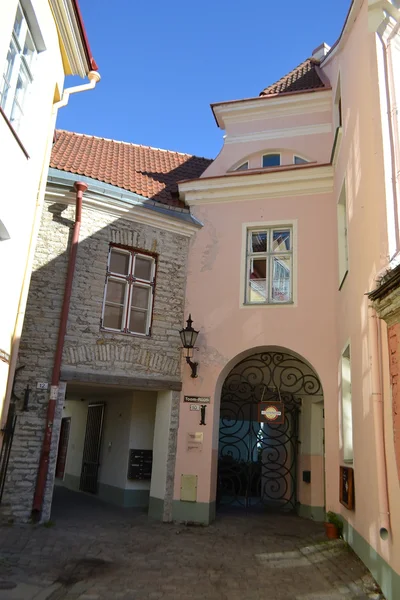 Sokak eski Tallinn şehir — Stok fotoğraf