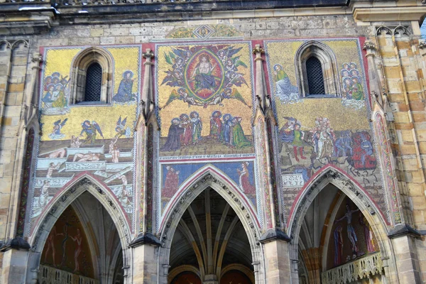 St. Vitus cathedral — Stock Photo, Image