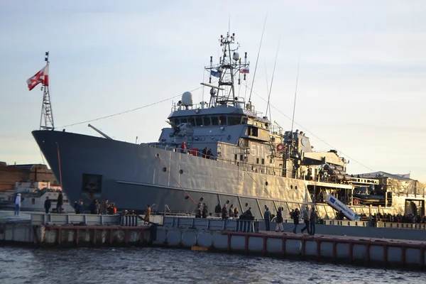 NATO savaş gemisi — Stok fotoğraf