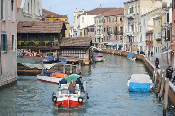 Canal en Venecia — Foto de Stock