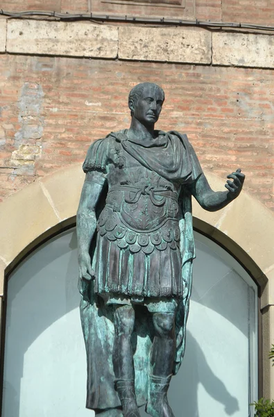 Estátua de Caio Júlio César — Fotografia de Stock