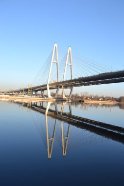 St. Petersburg 'daki Kablo Kalan Köprü