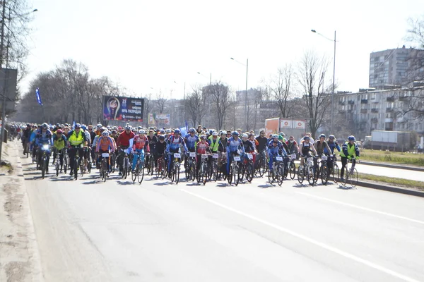 Cycle race on street of St.Petersburg — Stock Photo, Image