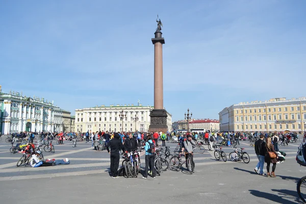 Finish cycling on Palace Square of St.Petersburg — Stock Photo, Image