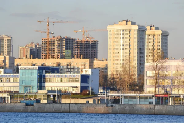 Oktoberdijk in Petersburg — Stockfoto