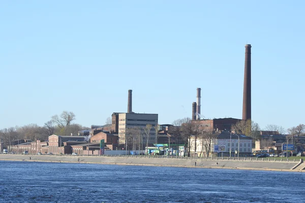 O edifício velho da fábrica, St.Petersburg — Fotografia de Stock