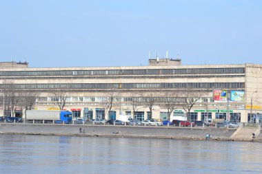 Sanayi st. petersburg eteklerinde