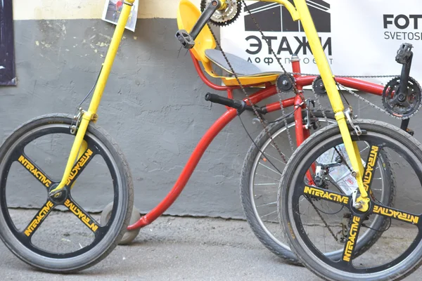 Bicicletas incomuns. Velof=" VelikiDen "no Loft Project Etagi . — Fotografia de Stock
