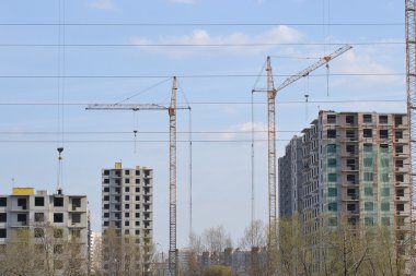 İnşaat halindeki evler