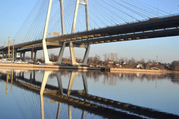 St.Petersburgにケーブル滞在橋 — ストック写真