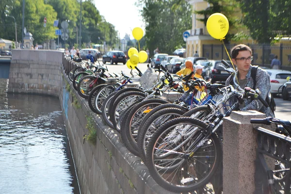 Motos estacionadas. Festival "Para velogorod ". — Foto de Stock