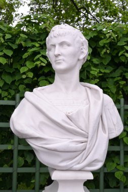 marcus ulpius nerva traianus heykeli