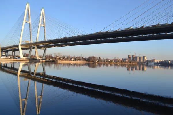 Kábel-Maradt híd Szentpéterváron — Stock Fotó