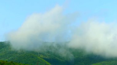 bulutlar timelapse Karpat Dağları
